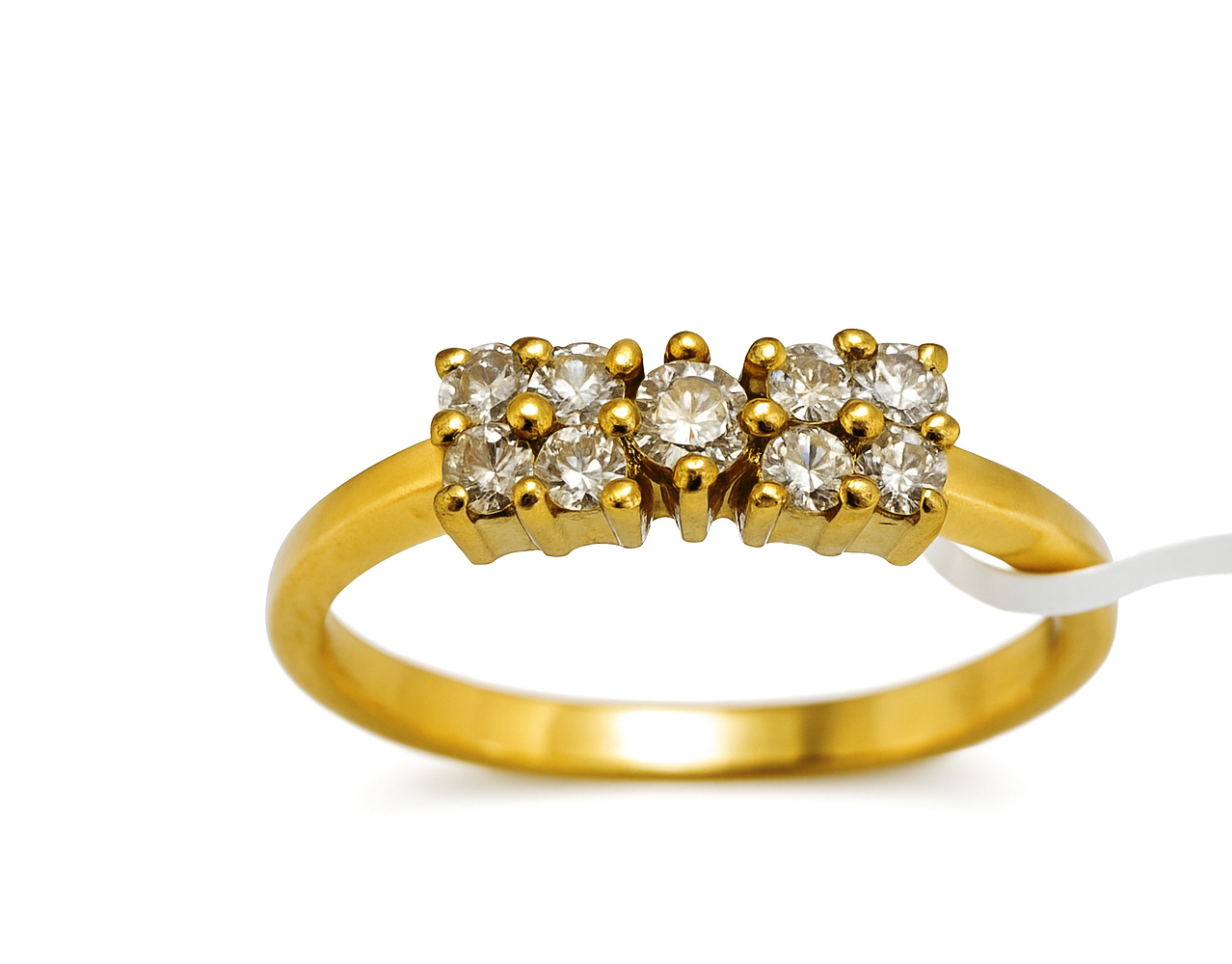 Beautiful 18 Kt Gold  Natural Diamond Ring